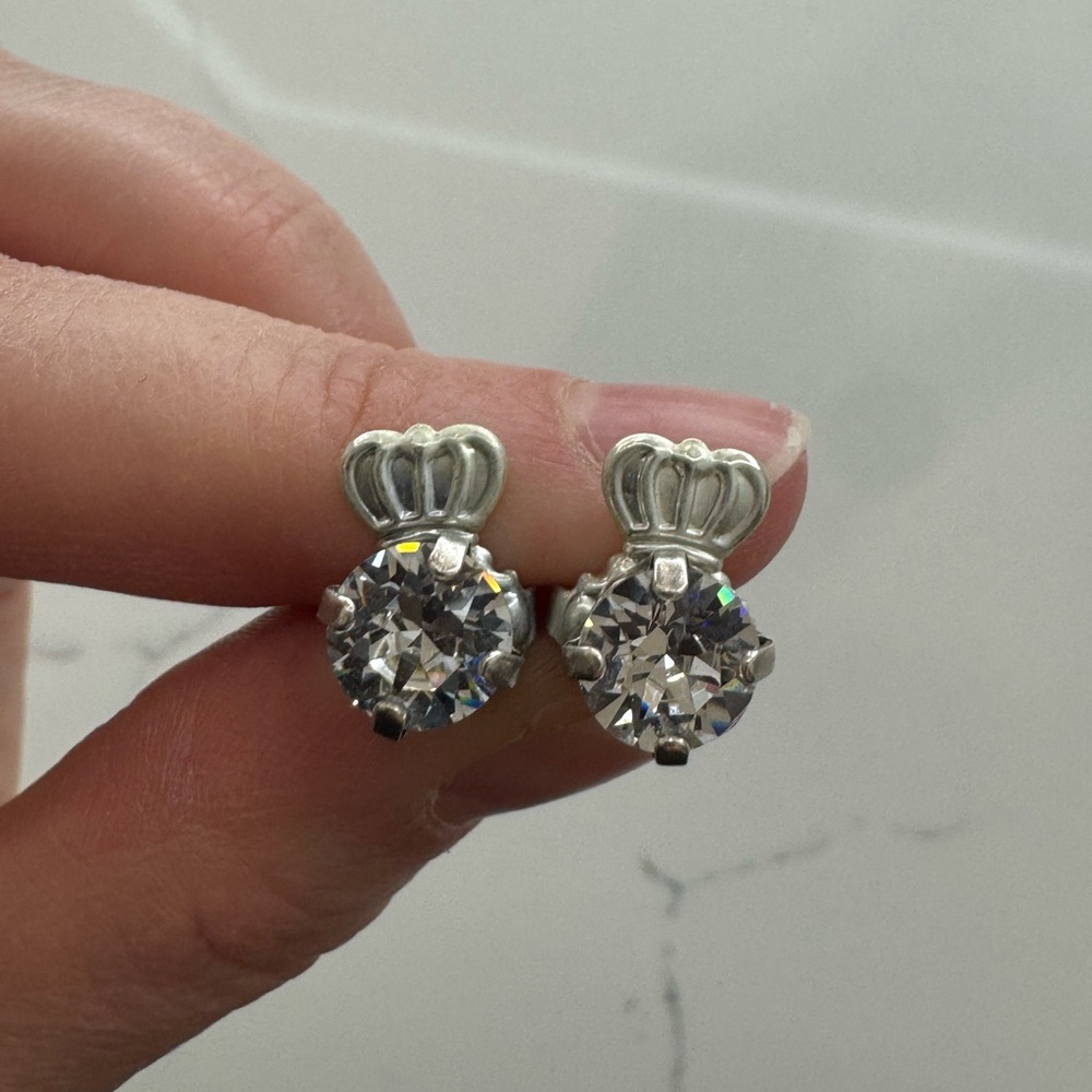 Cubic Zirconia 925 Stamped Studs with Crown Backing - Picture 5 of 7